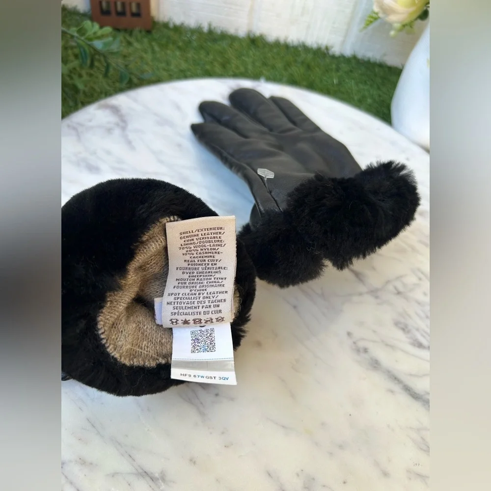 UGG Australia Gloves black Shorty Fine Leather w/Shearlin size M/NEW